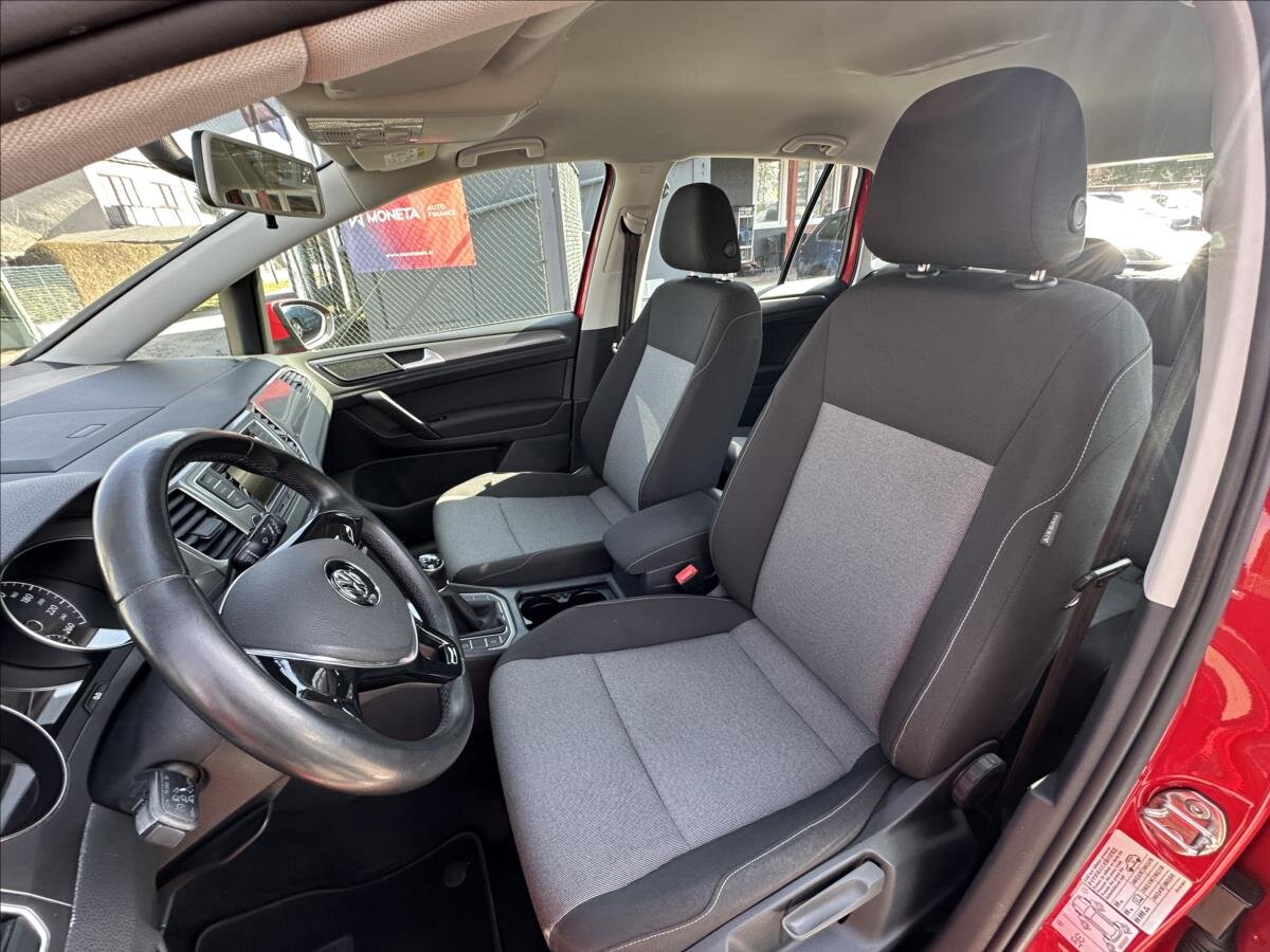 Volkswagen Golf Sportsvan MPV 1,4 l 92 kw