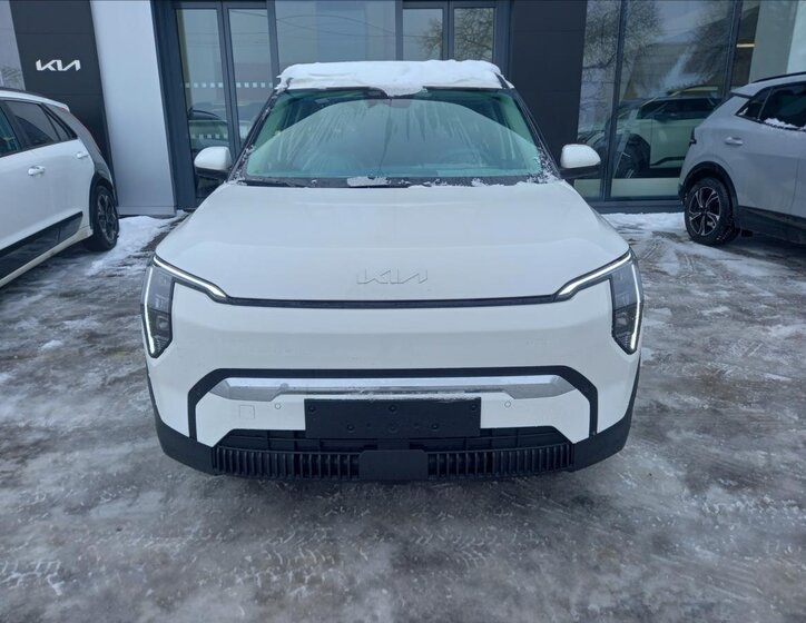 KIA EV3 SUV / Terénní 0,0 150 kw