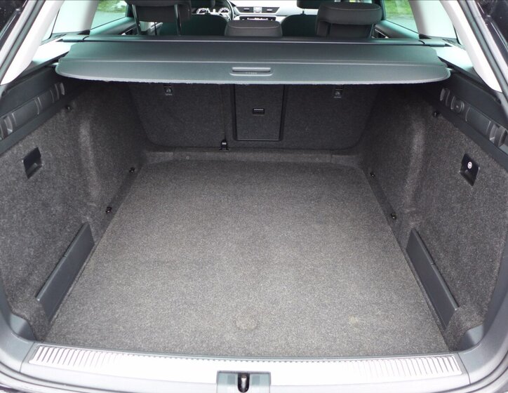 Škoda Superb Kombi 2,0 l 110 kw