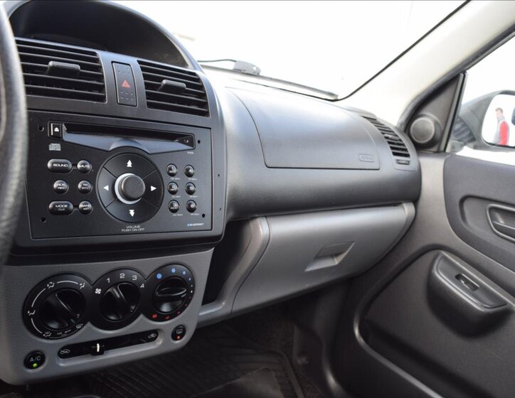 Subaru Justy Hatchback 1,3 l 66 kw