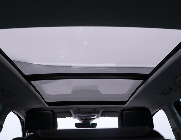 Volkswagen Passat 25