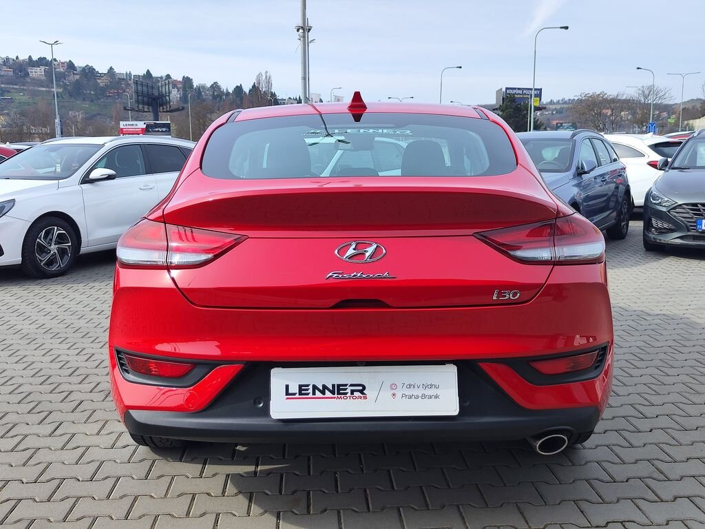 Hyundai i30 Liftback 1,4 l 103 kw