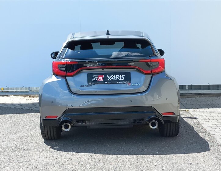 Toyota GR Yaris Hatchback 1,6 l 206 kw