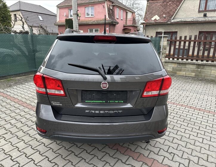 Fiat Freemont SUV / Terénní 2,0 l 125 kw