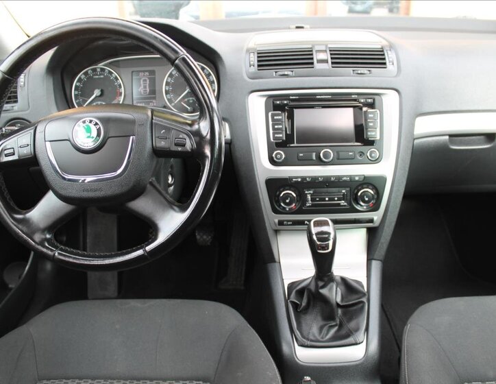 Škoda Octavia Kombi 2,0 l 103 kw