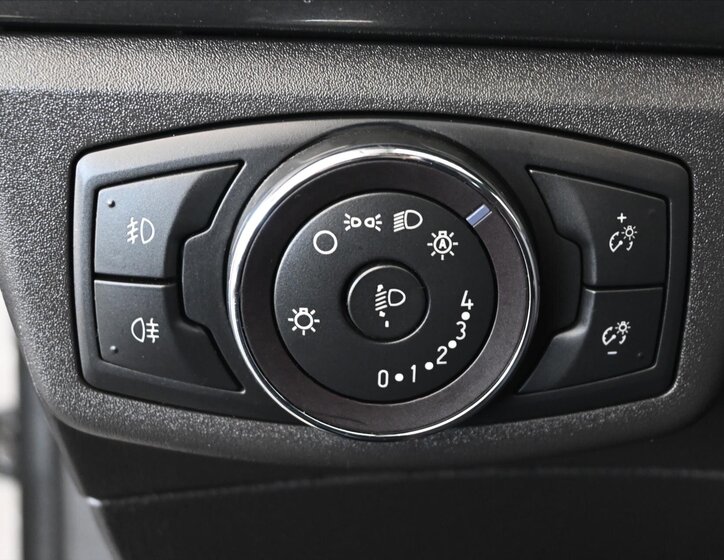 Ford Mondeo Kombi 2,0 l 110 kw