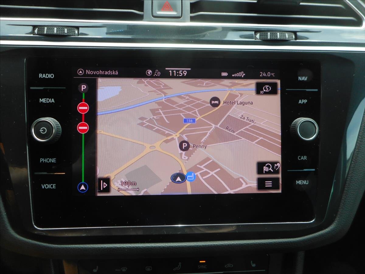 Volkswagen Tiguan SUV 1,5 l 110 kw