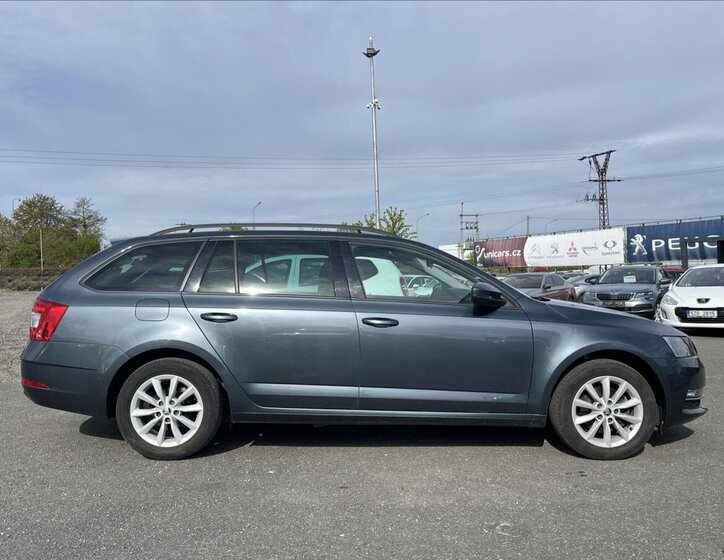 Škoda Octavia Kombi 1,5 l 110 kw