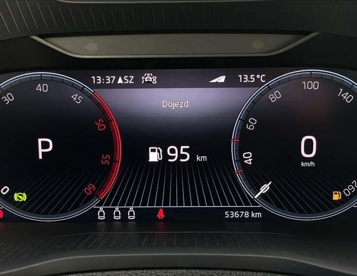 Škoda Karoq SUV 2,0 l 110 kw