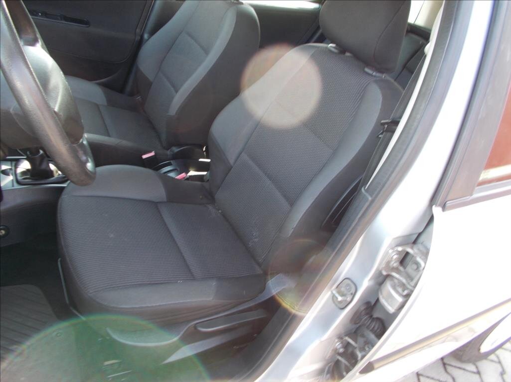 Peugeot 207 Kombi 1,4 l 70 kw