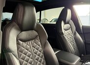 Audi SQ8 11