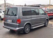 Volkswagen Multivan 5