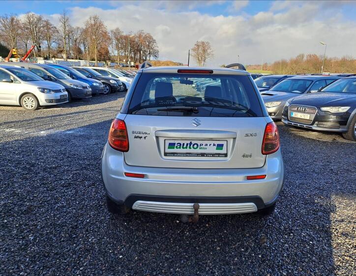 Suzuki SX4 5