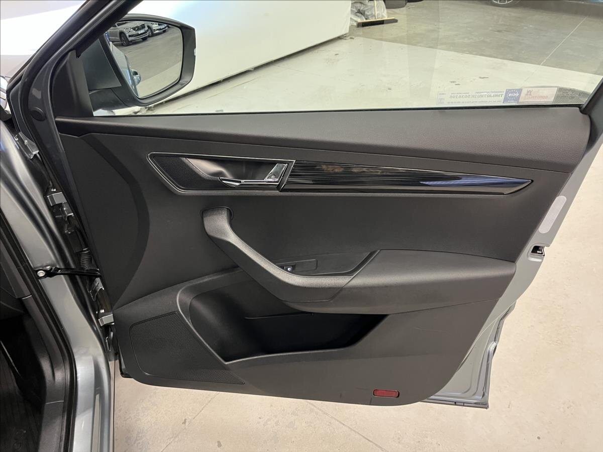 Škoda Karoq SUV / Terénní 1,5 l 110 kw