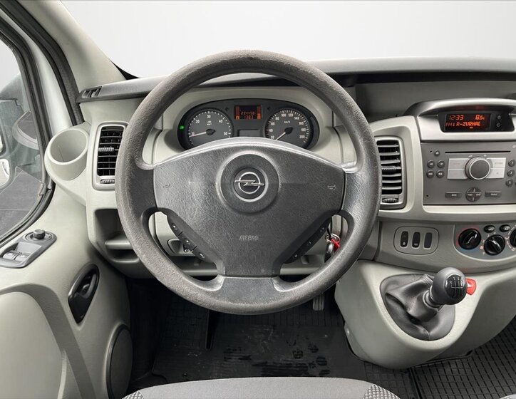 Opel Vivaro VAN-Minibus 2,0 l 84 kw