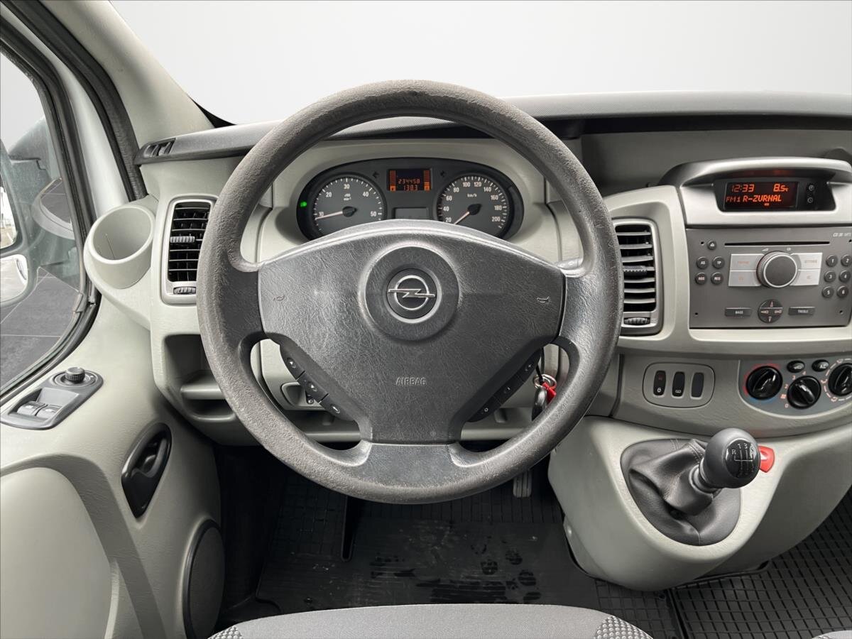 Opel Vivaro VAN-Minibus 2,0 l 84 kw