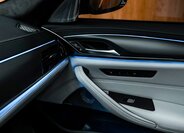 BMW M5 Sedan / Limuzína 4,4 l 460 kw