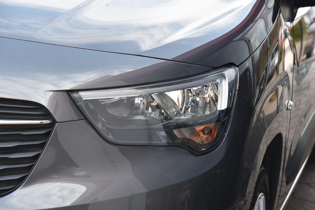 Opel Combo MPV 1,2 l 96 kw