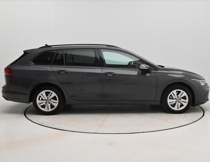 Volkswagen Golf Kombi 2,0 l 110 kw