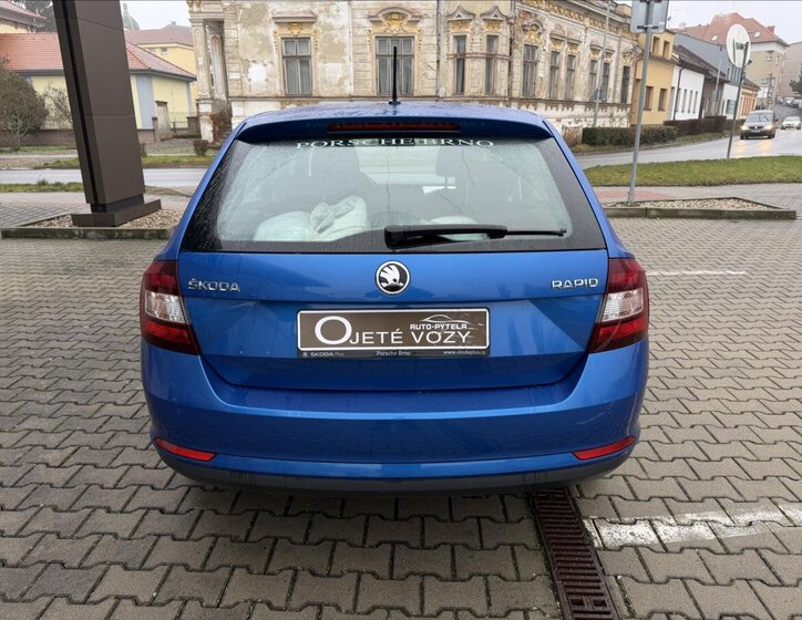 Škoda Rapid 5