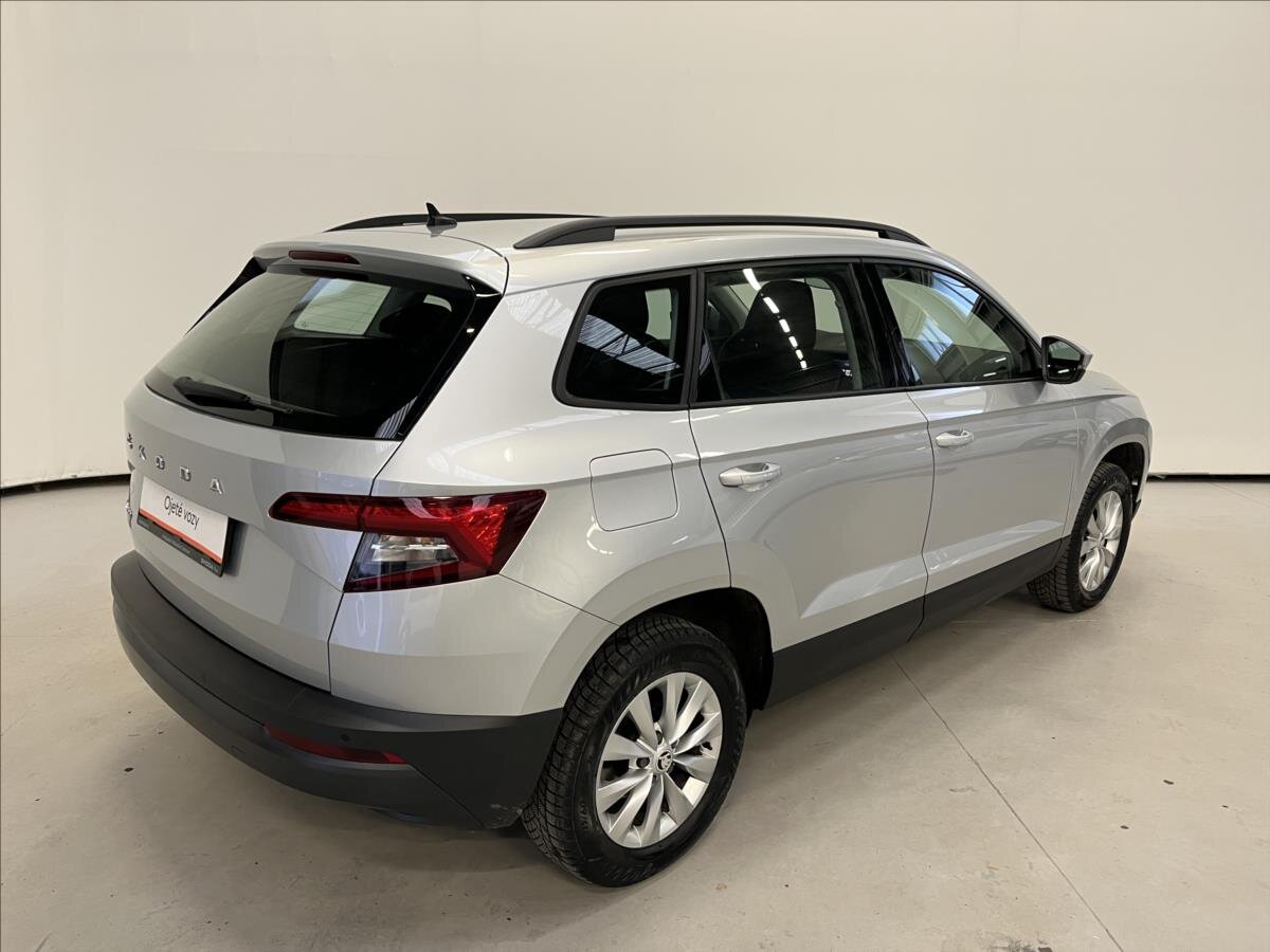 Škoda Karoq SUV / Terénní 1,5 l 110 kw