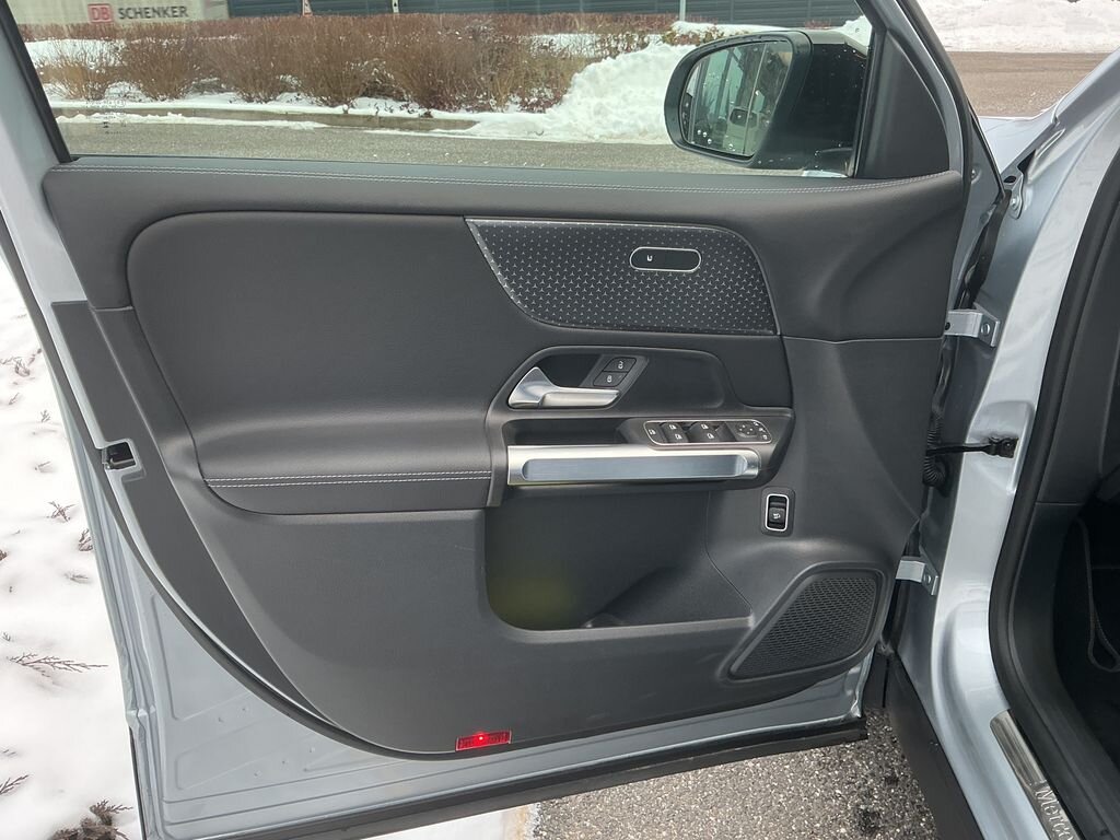 Mercedes-Benz GLB SUV 2,0 l 110 kw