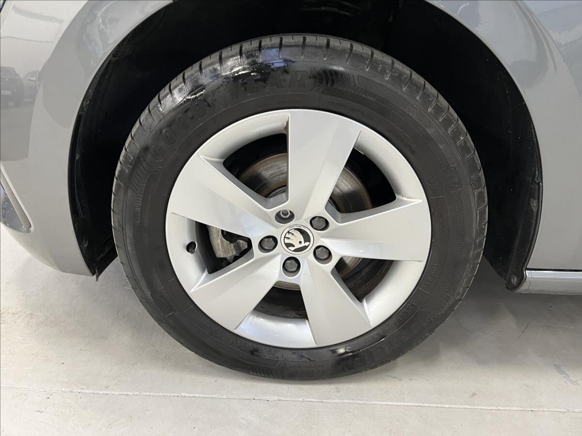 Škoda Scala Hatchback 999,0 81 kw