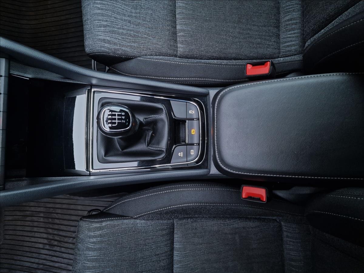 Škoda Karoq SUV 2,0 l 110 kw