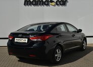 Hyundai Elantra Sedan / Limuzína 1,6 l 97 kw