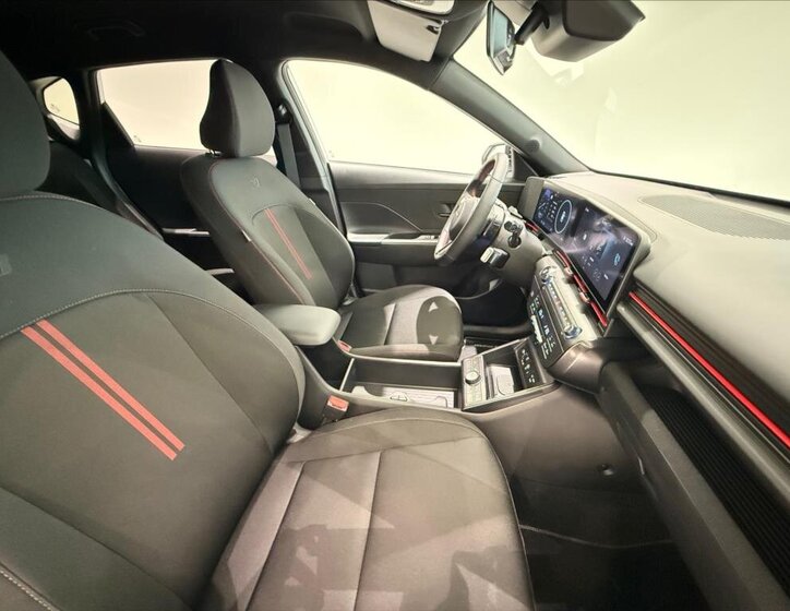 Hyundai Kona SUV 1,6 l 132 kw