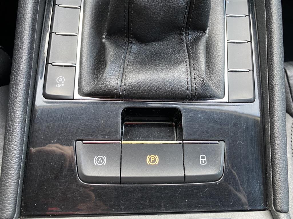 Škoda Superb Kombi 2,0 l 110 kw