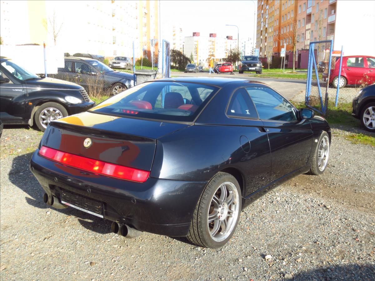 Alfa Romeo GTV