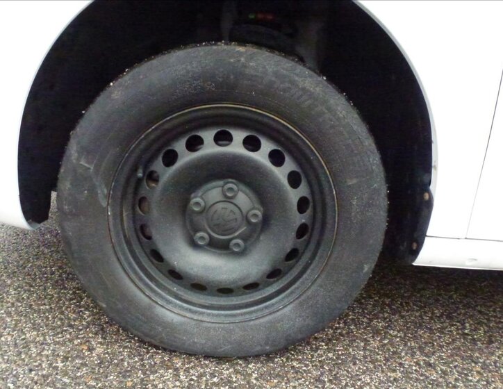 Volkswagen Caddy Skříň 1,6 l 55 kw