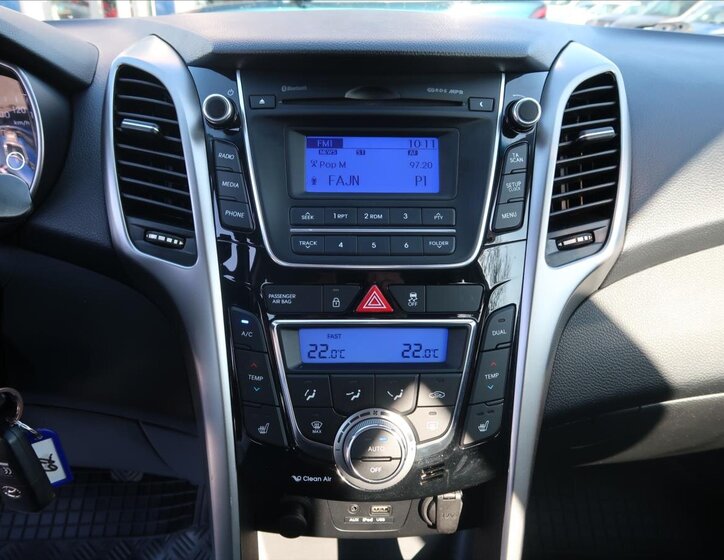 Hyundai i30 Kombi 1,6 l 88 kw