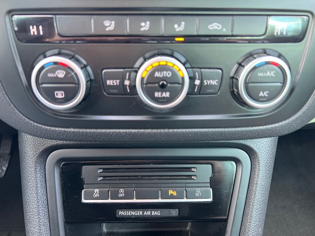 Volkswagen Sharan MPV 2,0 l 103 kw