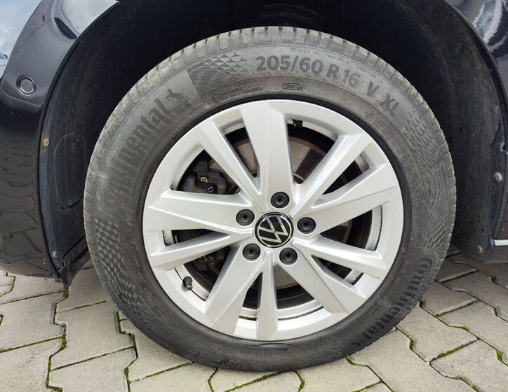 Volkswagen Touran 36