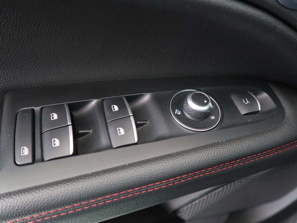 Alfa Romeo Stelvio SUV / Terénní 2,0 l 206 kw