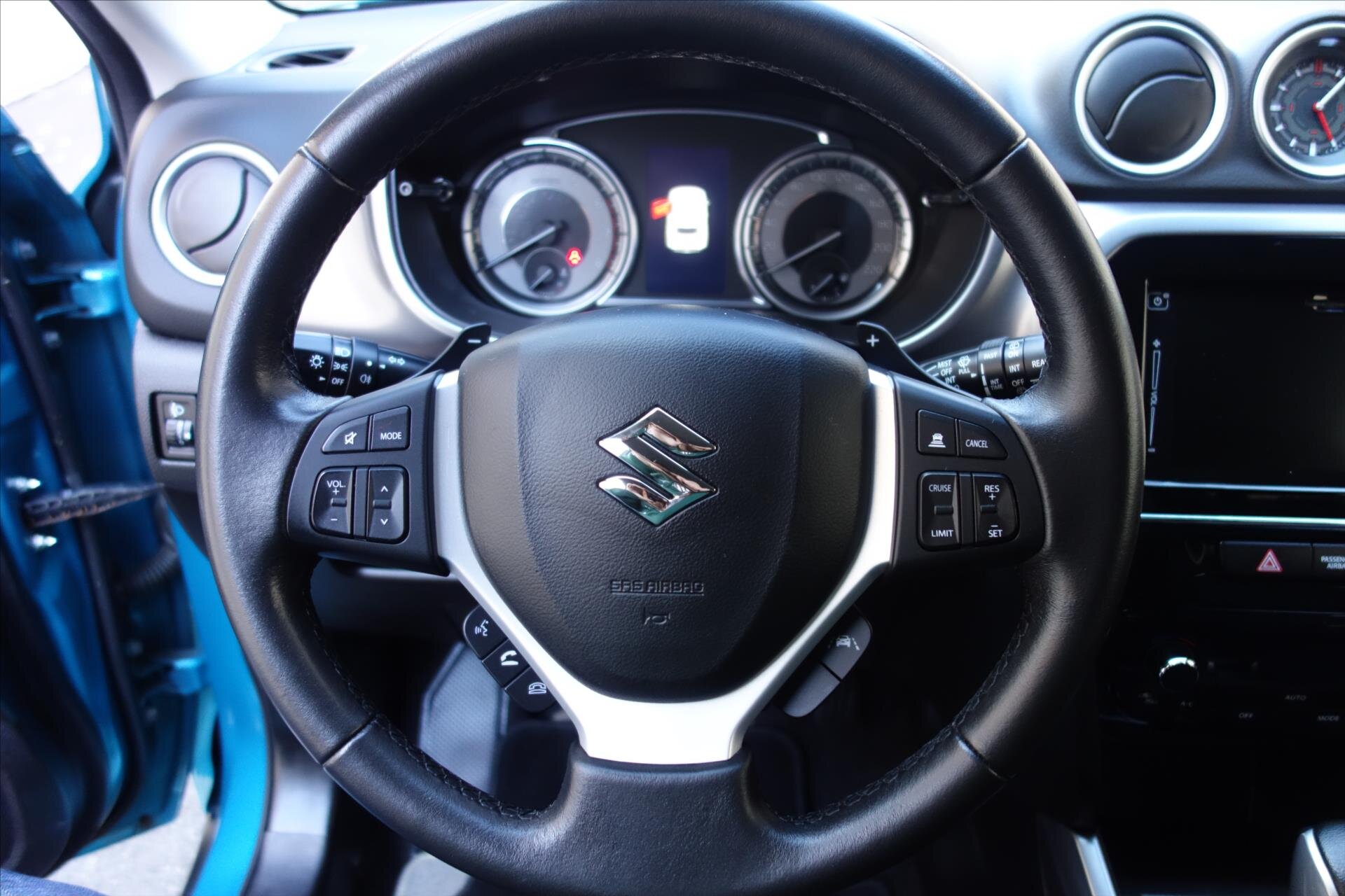 Suzuki Vitara SUV 1,4 l 103 kw