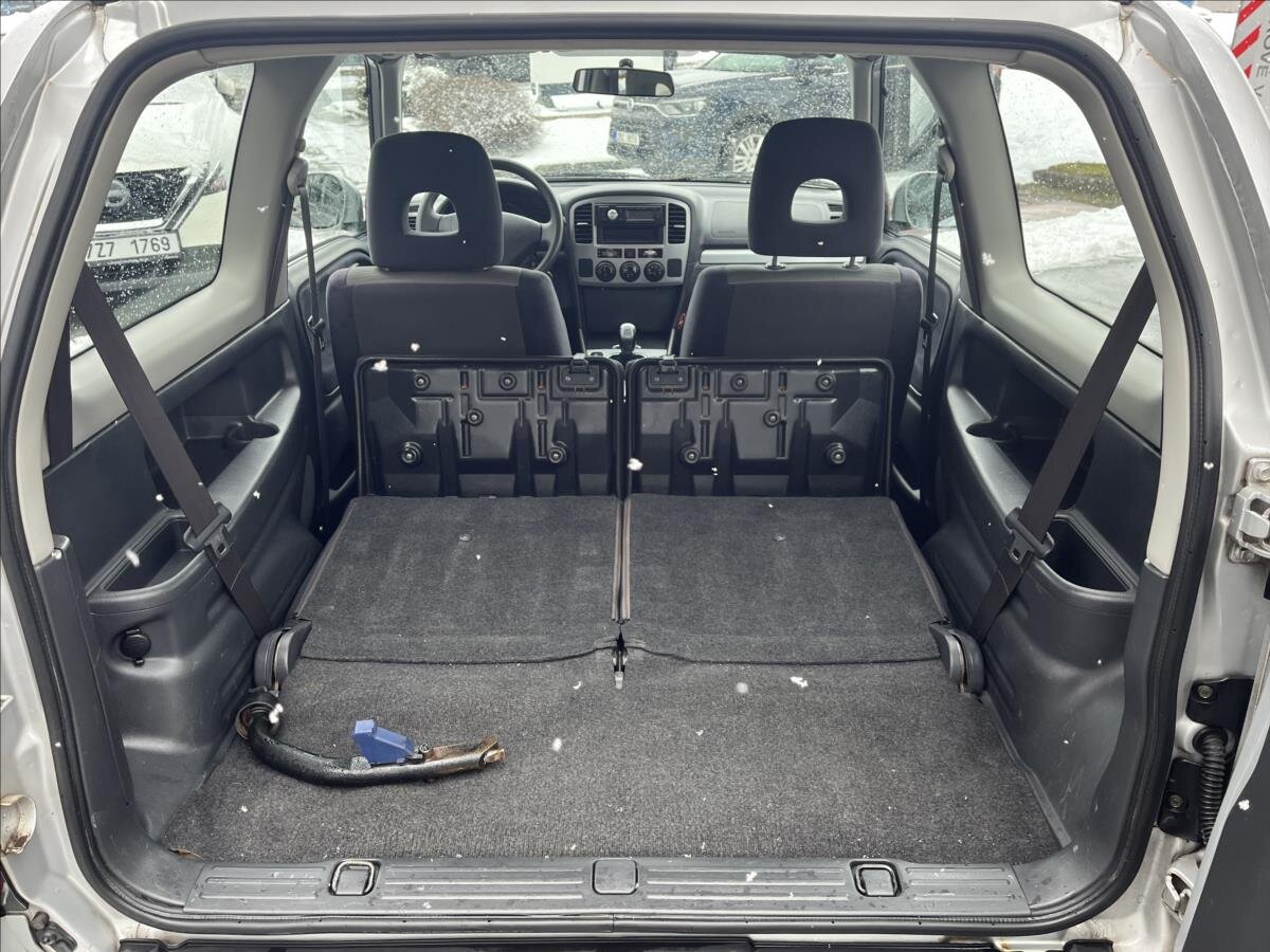 Suzuki Grand Vitara SUV / Terénní 2,0 l 94 kw