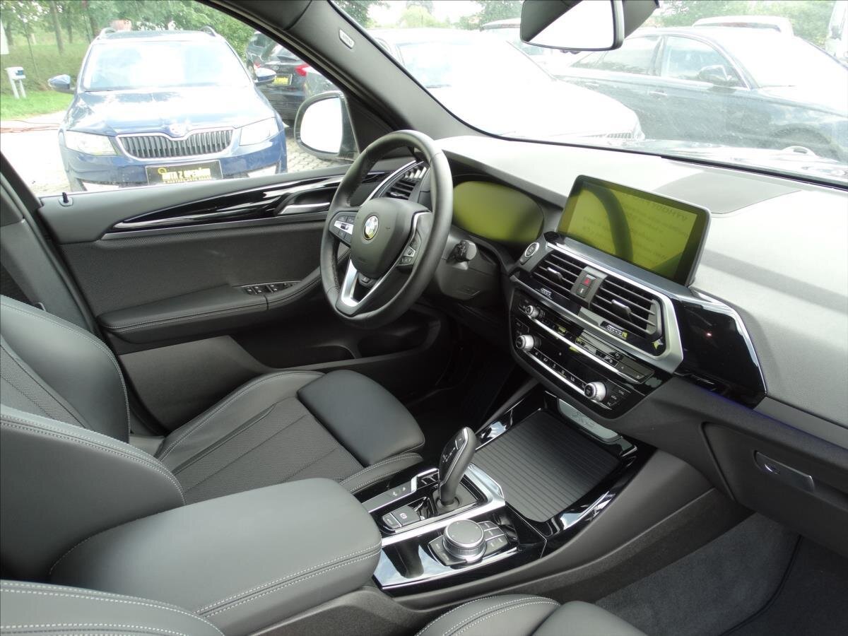 BMW X3 SUV 2,0 l 185 kw