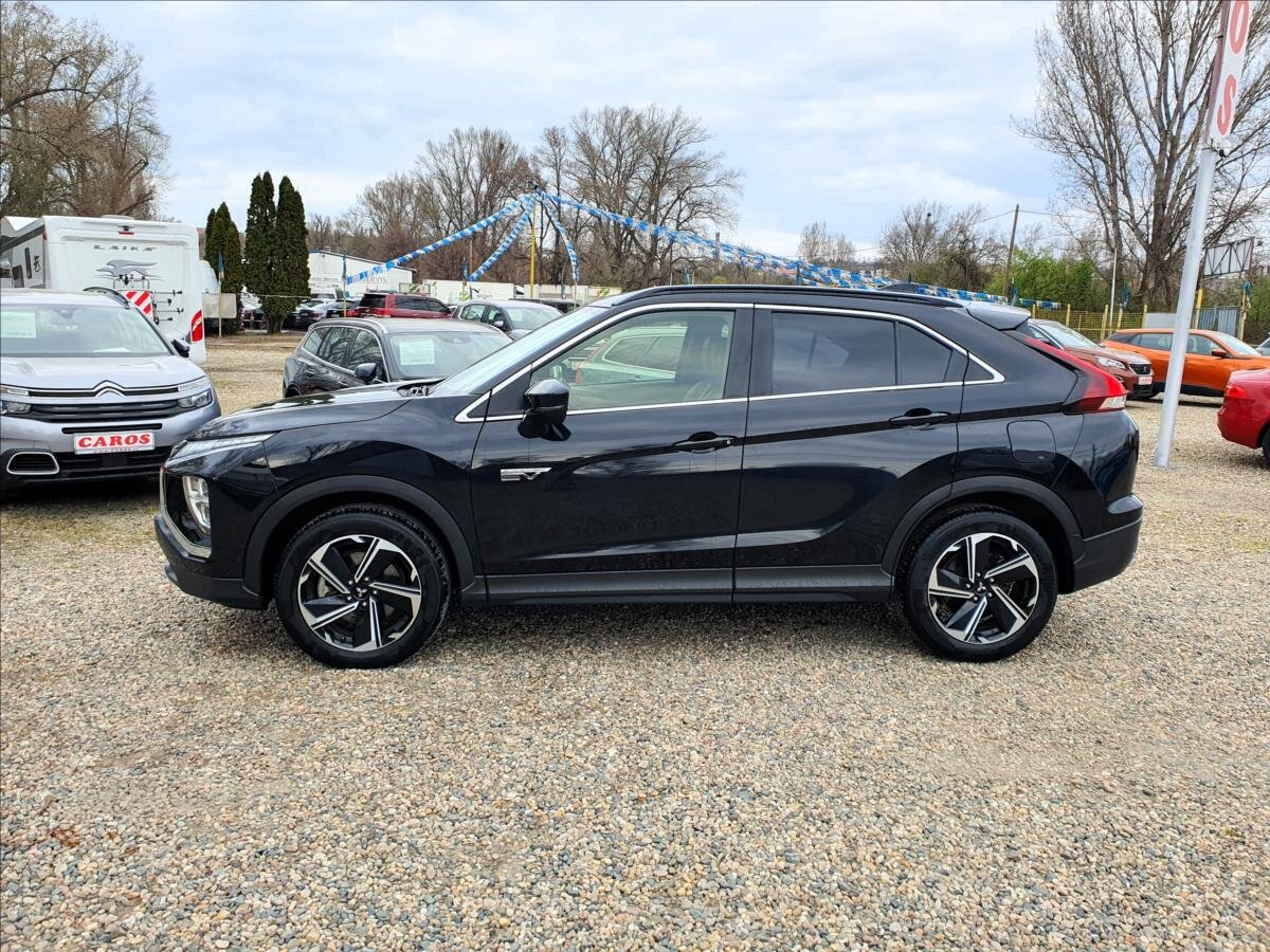 Mitsubishi Eclipse Cross SUV / Terénní 2,4 l 133 kw