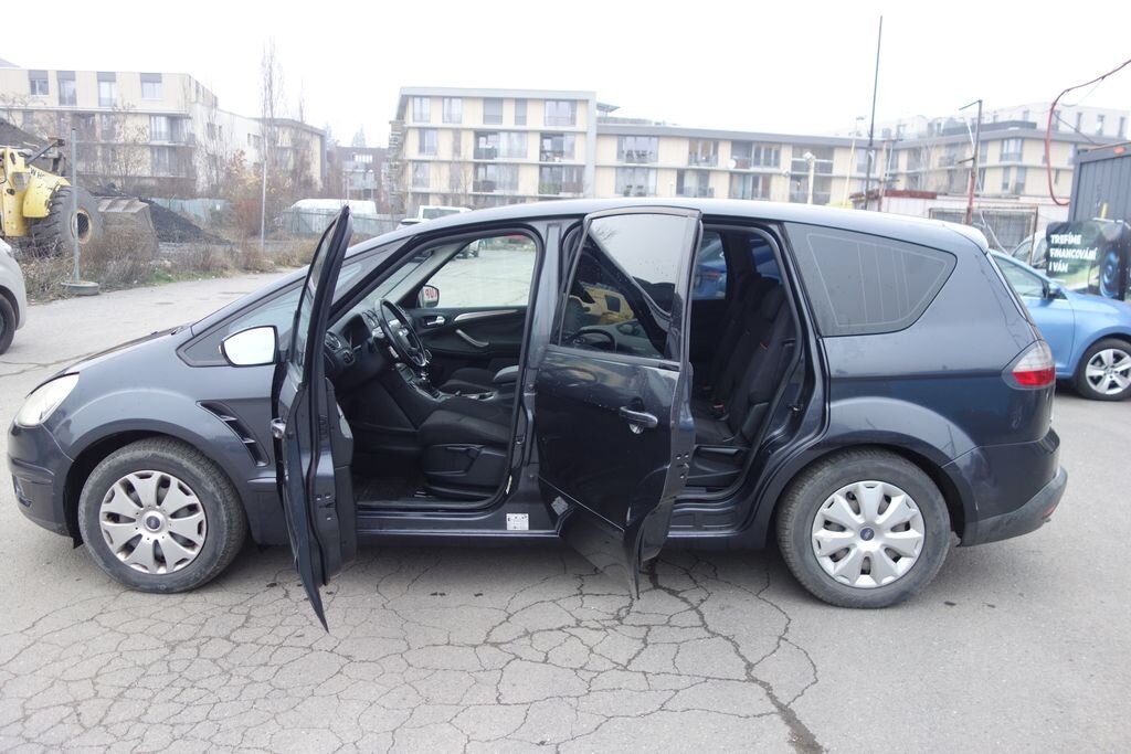 Ford S-MAX Kombi 2,0 l 103 kw