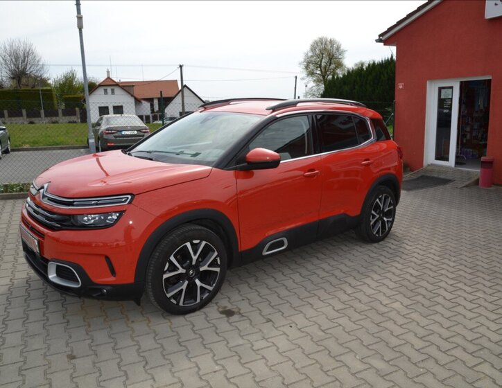 Citroën C5 Aircross SUV / Terénní 1,6 l 133 kw