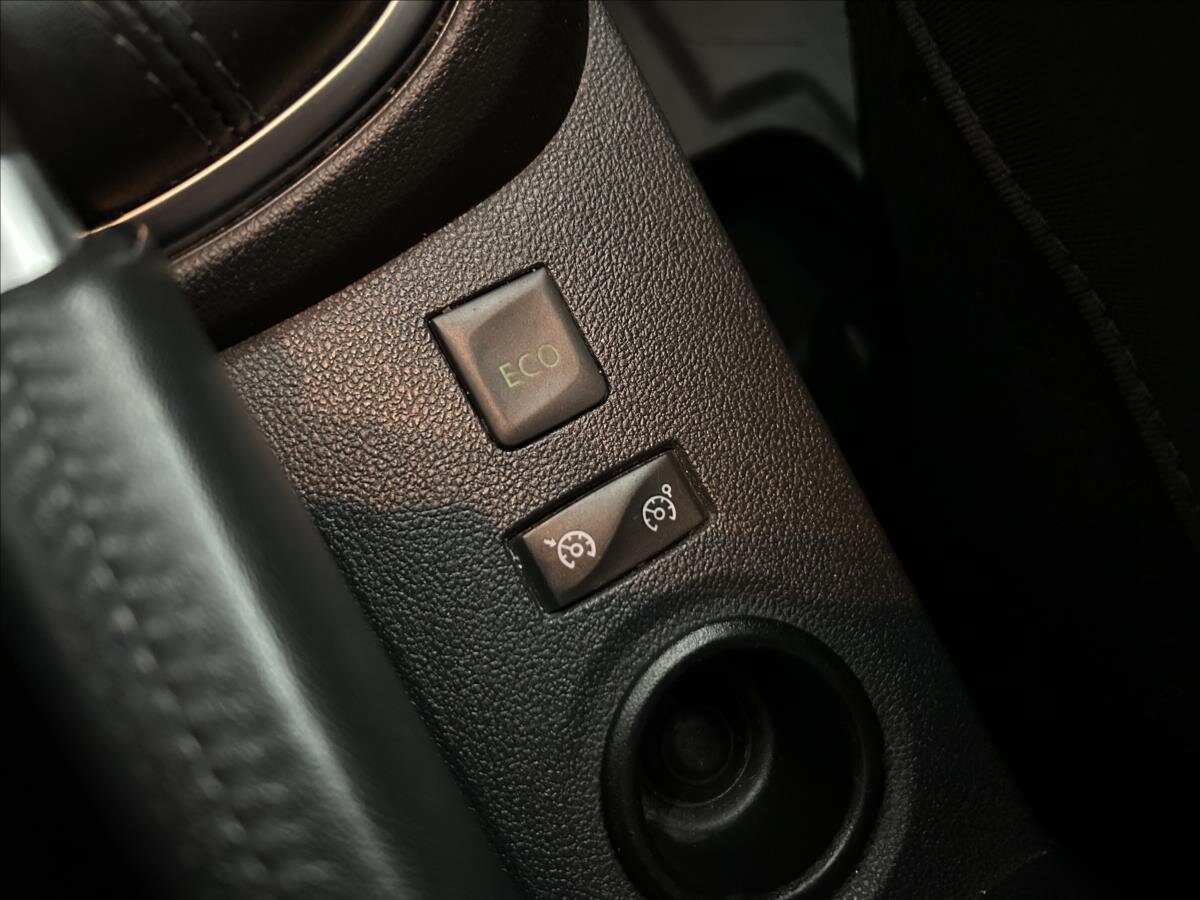 Renault Captur SUV 1,3 l 96 kw