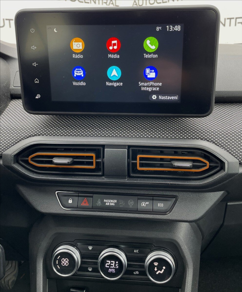 Dacia Sandero Hatchback 999,0 67 kw