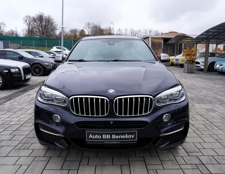 BMW X6 SUV / Terénní 3,0 l 280 kw