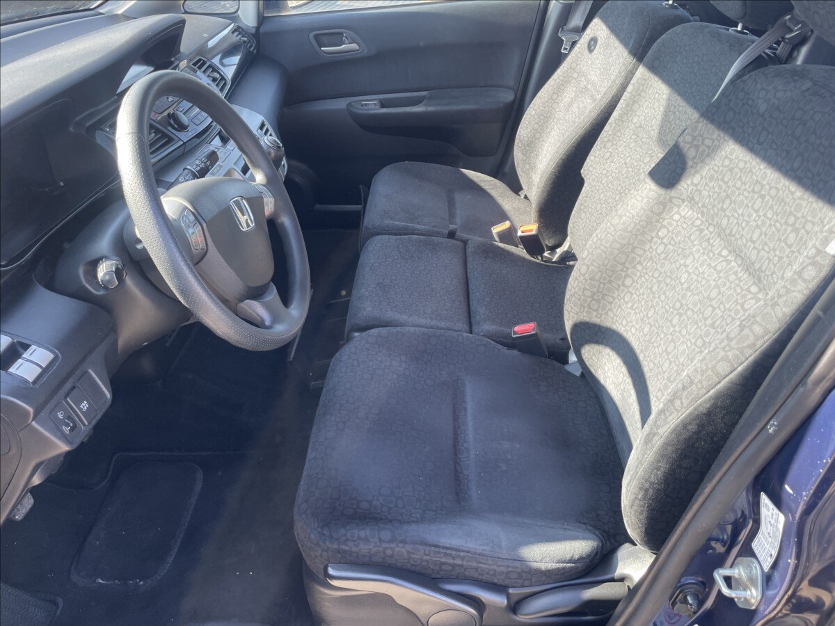 Honda FR-V Kombi 2,0 l 110 kw