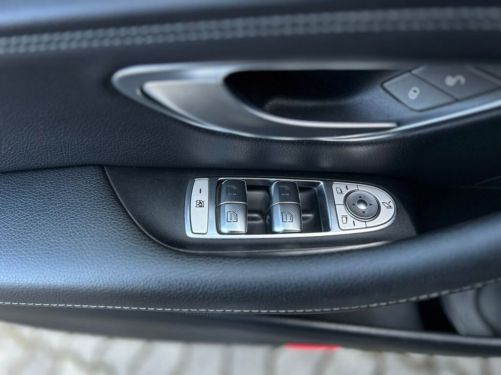 Mercedes-Benz Třídy E Sedan / Limuzína 2,0 l 143 kw