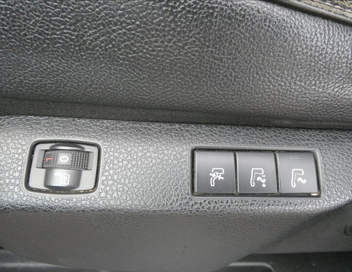 Peugeot Traveller MPV 2,0 l 130 kw