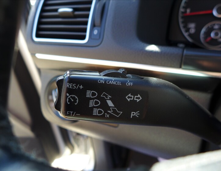 Volkswagen Touran 23